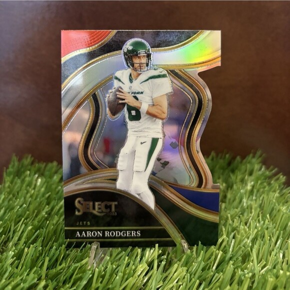 2023 Panini Select Aaron Rodgers #300 Club Level Red & Blue Prizm Die-Cut (SP) - Picture 1 of 3